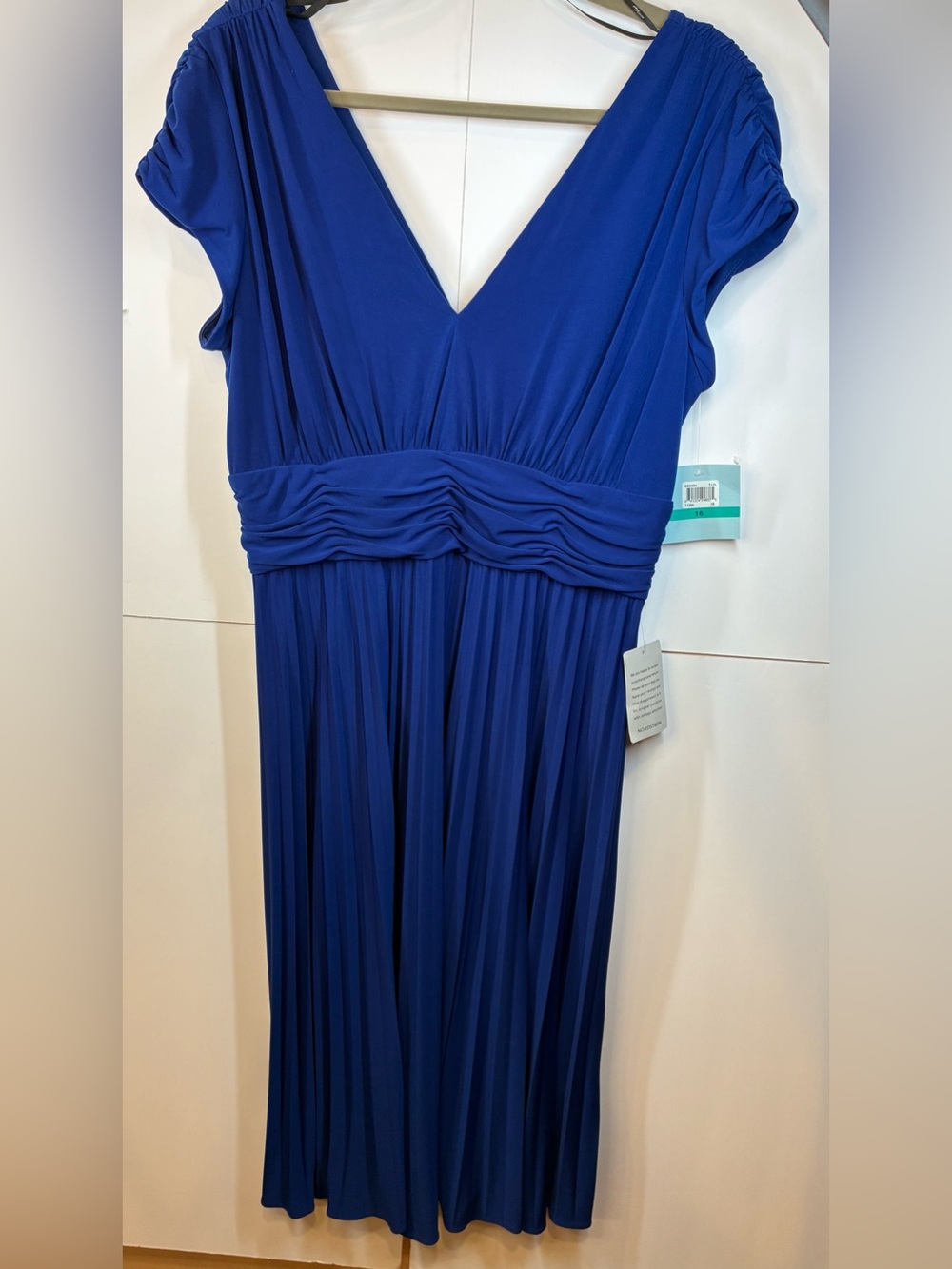 NWT Suzi Chin Maggy Boutique Blue Pleated Dress Ruched Waist V-Neck Size 16